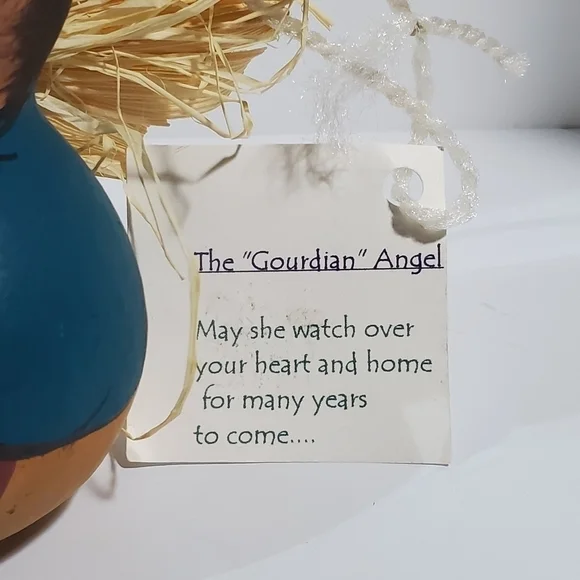 The "Gourdian" Angel Gourd Guardian handpainted signed Jm Smith - Picture 5 of 7